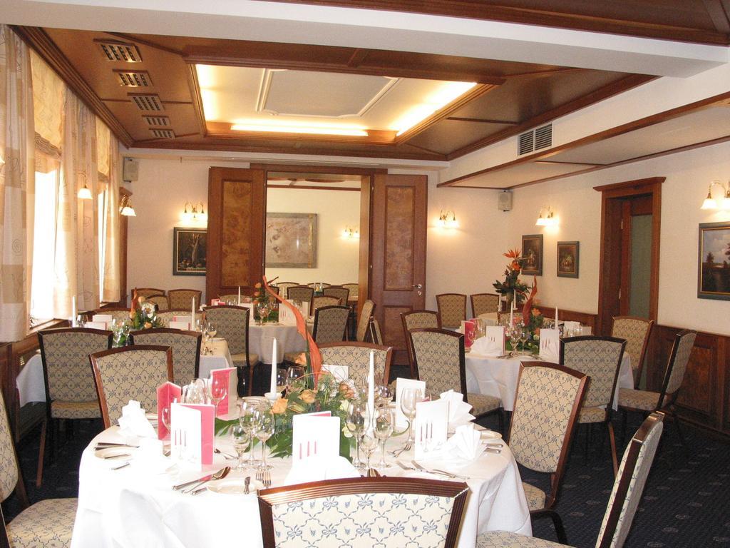 Privat Hotel Riegele 아우크스부르크 외부 사진